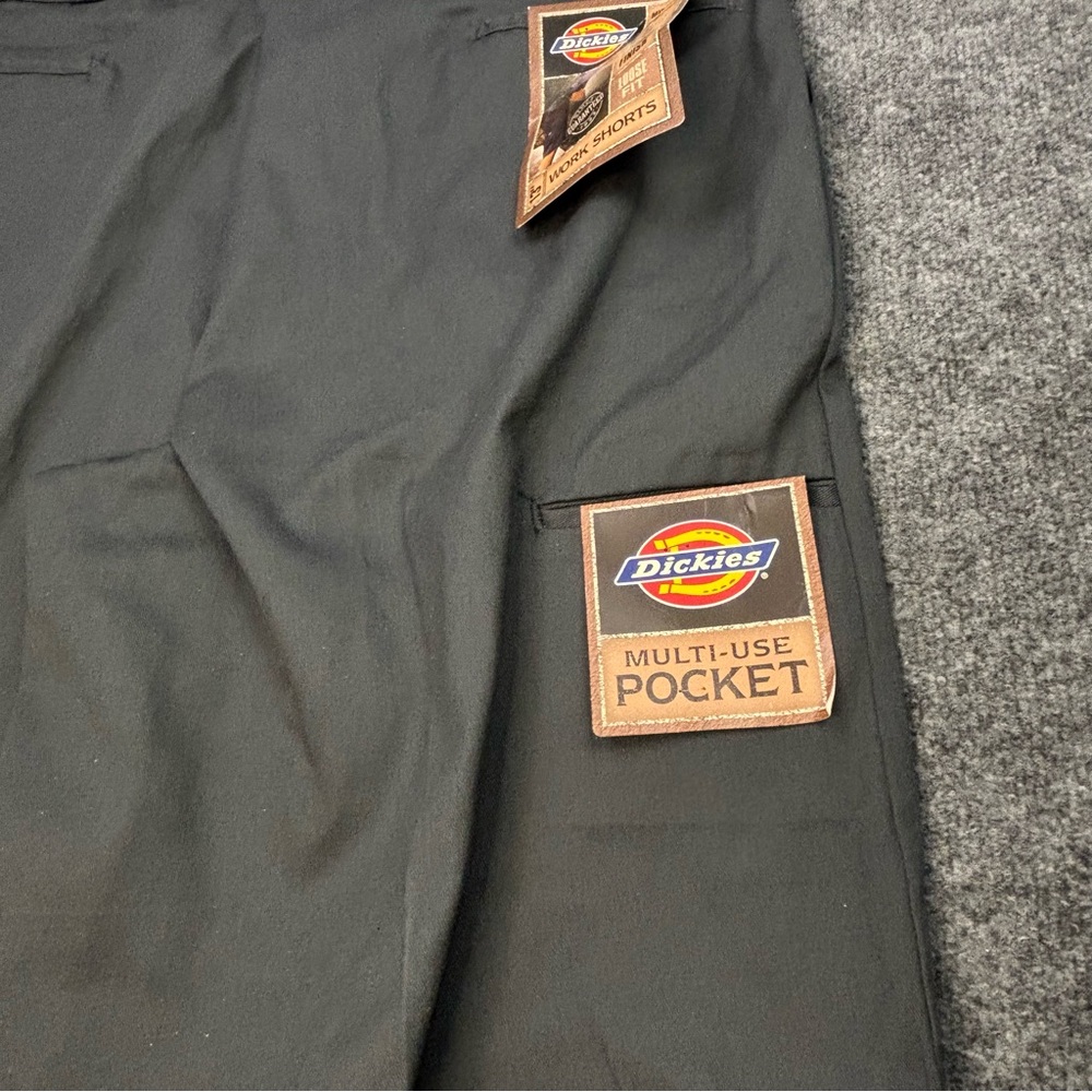 Dickies Men Work Shorts Size 42 Charcoal Gray Solid Twill Work Loose Fit 13" NWT - Picture 15 of 15